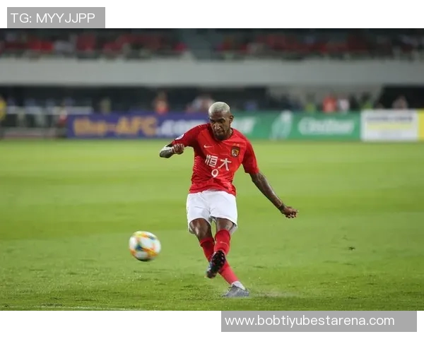 麦肯尼回忆进球瞬间坎比亚索精准传球助我轻松转身射门